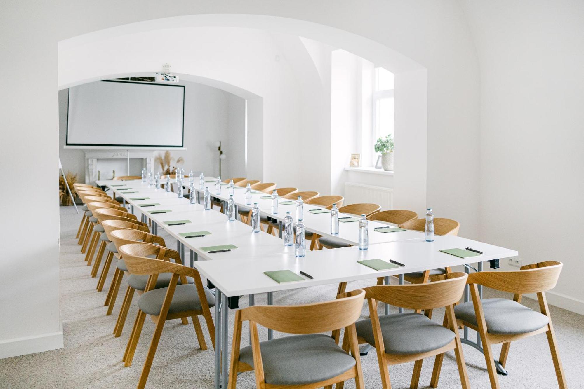 Na Kmine Hotel Obristvi Ngoại thất bức ảnh