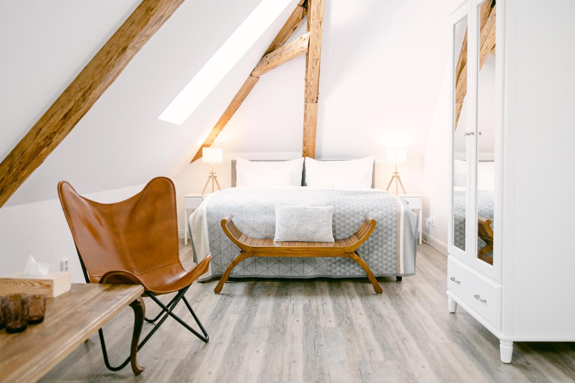 Na Kmine Hotel Obristvi Ngoại thất bức ảnh