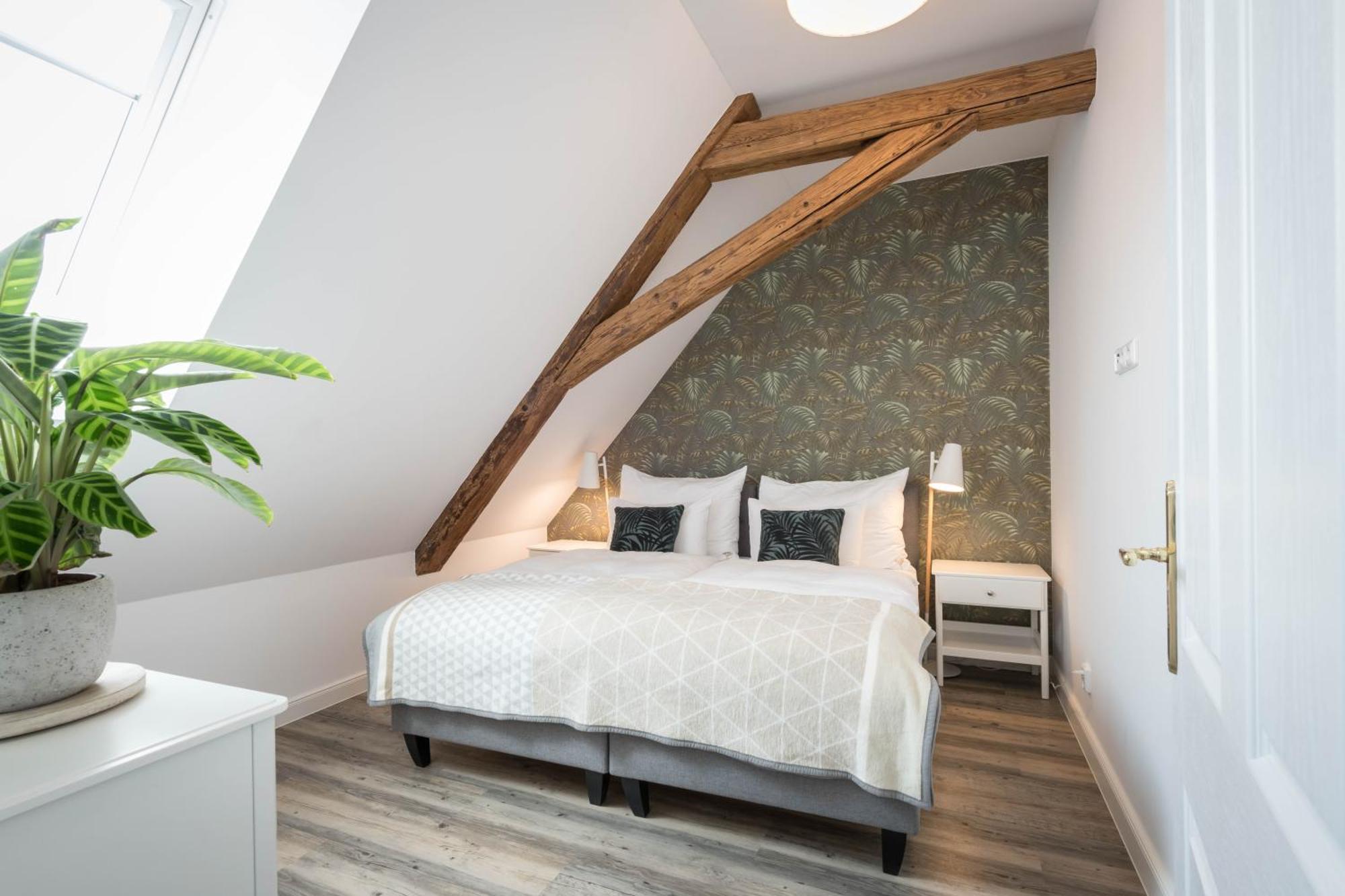 Na Kmine Hotel Obristvi Ngoại thất bức ảnh