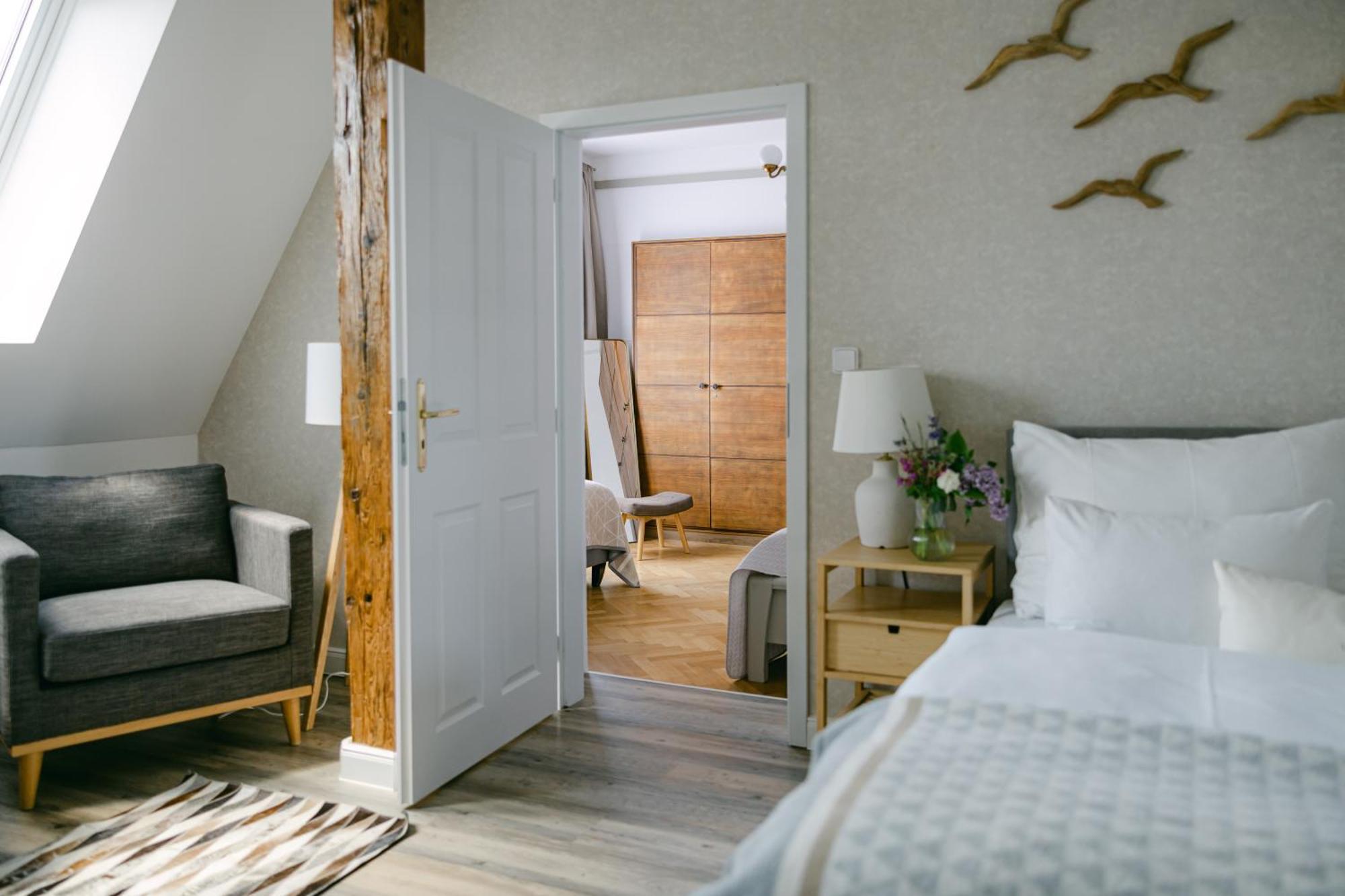 Na Kmine Hotel Obristvi Ngoại thất bức ảnh